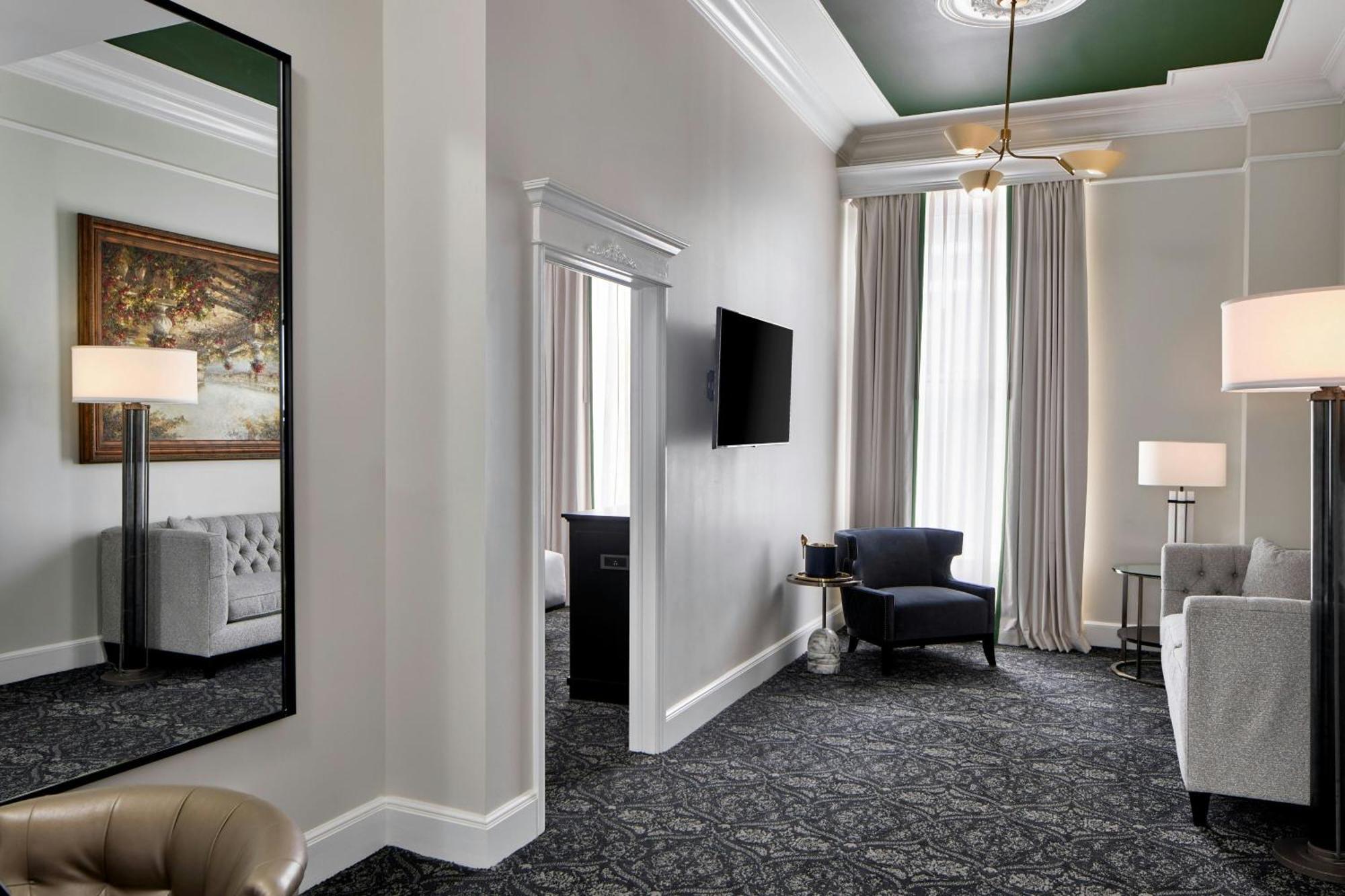 Le Pavillon, New Orleans, A Tribute Portfolio Hotel Dış mekan fotoğraf